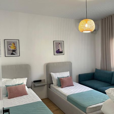 Sunny City Center Apartment Lezhë Zewnętrze zdjęcie